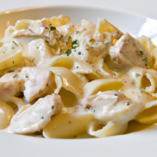 Creamy Chicken Alfredo: A Timeless Italian Comfort Dish