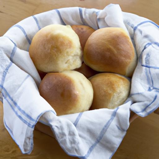 The Art of Perfect Dinner Rolls: Fluffy Breads to Savor