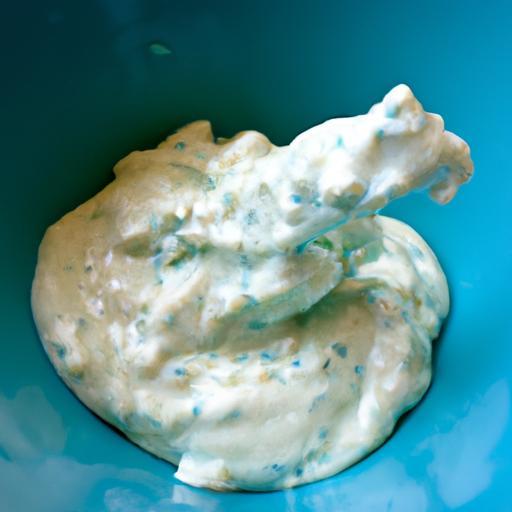 Unlock Creamy Goodness: Easy Homemade Blue Cheese Dressing