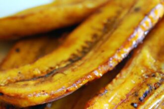 Golden Delight: The Art of Perfect Fried Sweet Plantains