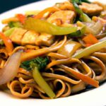 Savory Chicken Lo Mein: A Flavorful Noodle Delight Guide